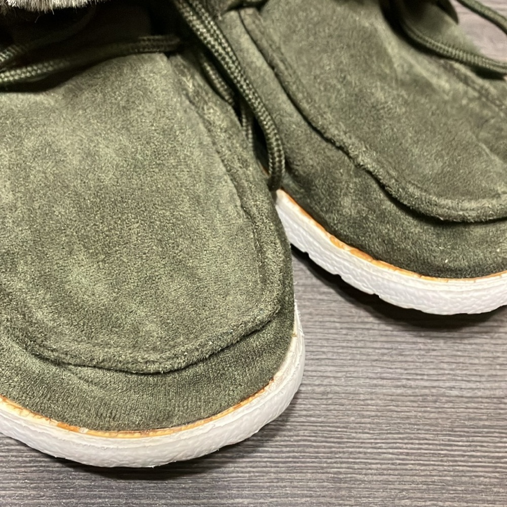 Gypsy Jazz Women's Faux Fur Lined Suede Shoes - Picture 7 of 7